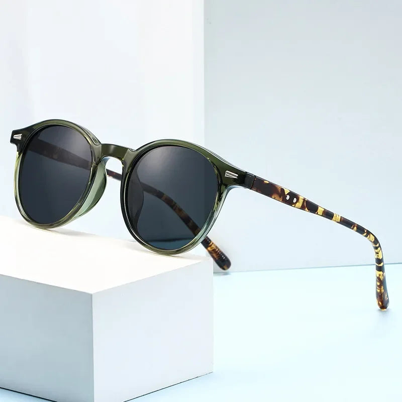 Óculos Retrô Lunare Velluto