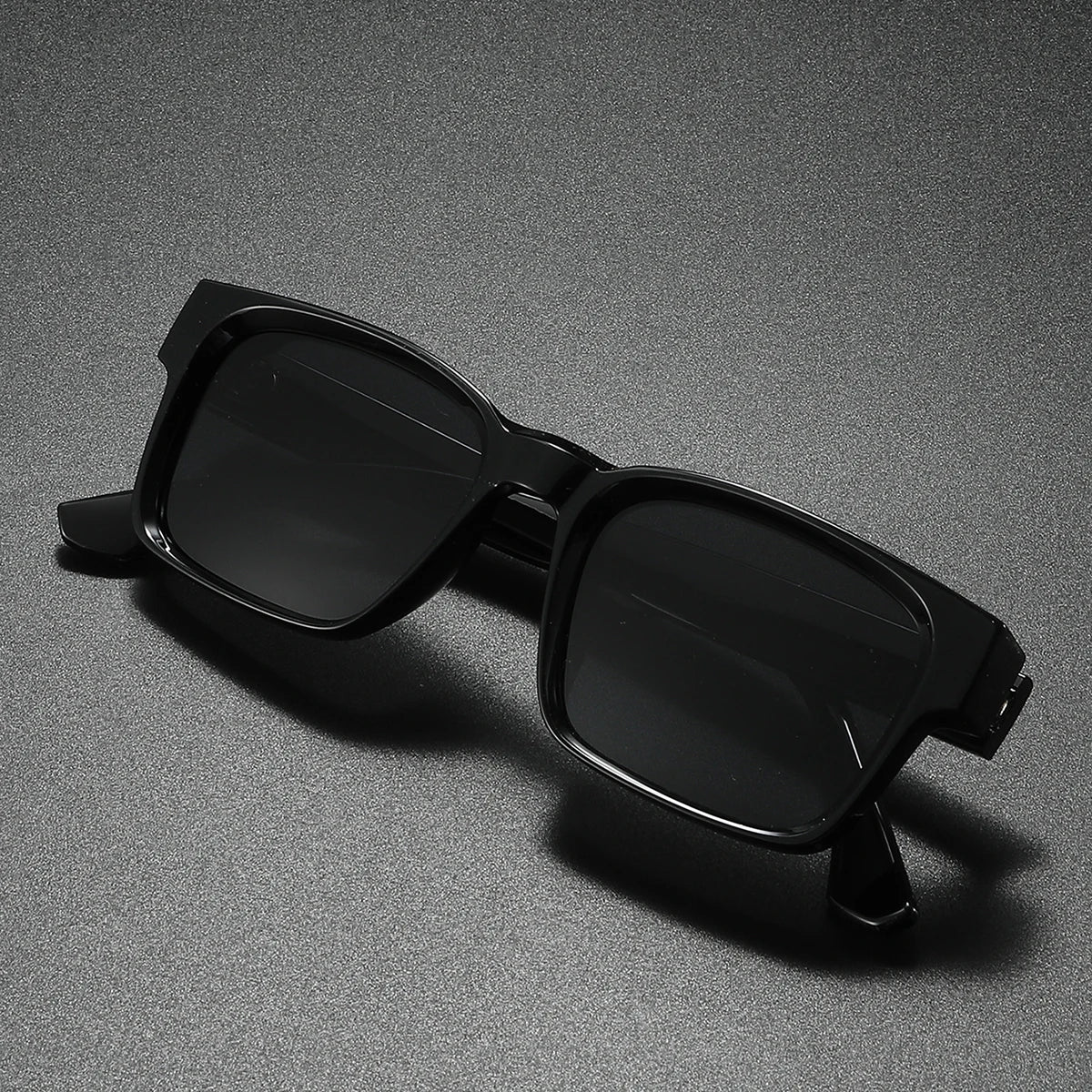 Óculos Quadrado Outdoor Lunare Core